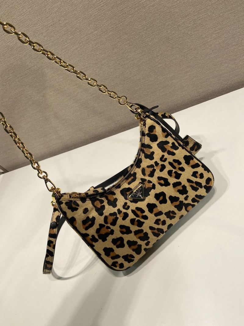 Pra*a hobo bags